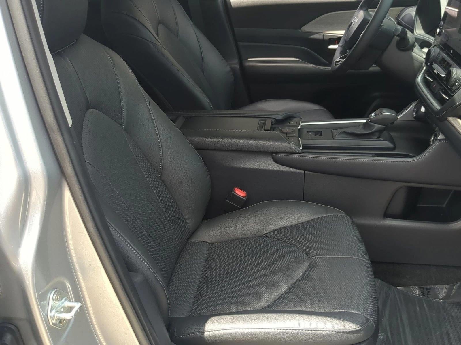 2024 Toyota Grand Highlander Limited AWD (Natl)