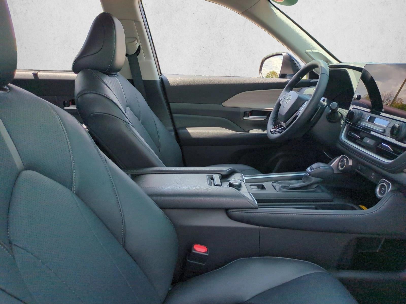 2025 Toyota Grand Highlander Platinum AWD (Natl)