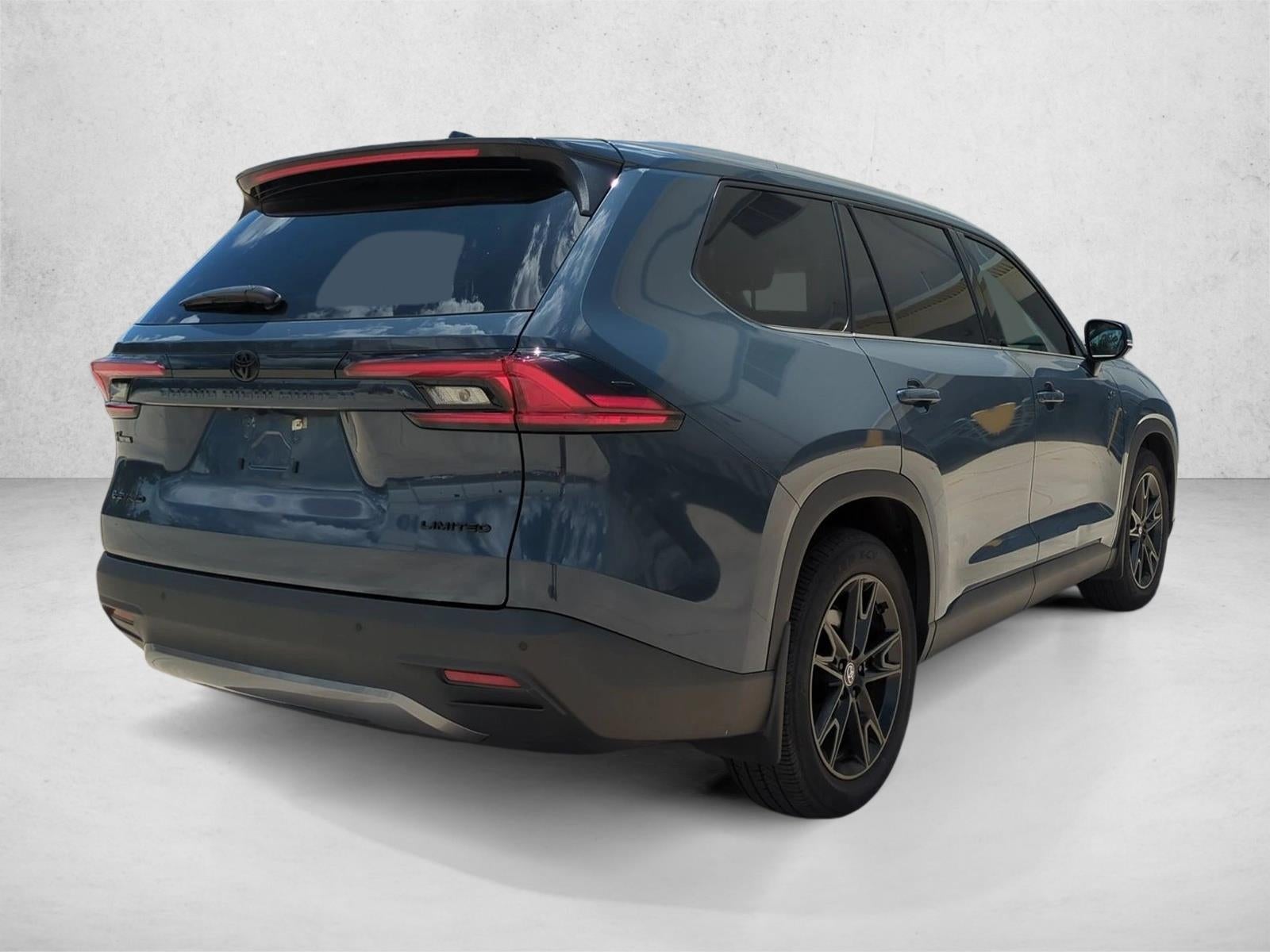 2025 Toyota Grand Highlander Hybrid Limited AWD (Natl)
