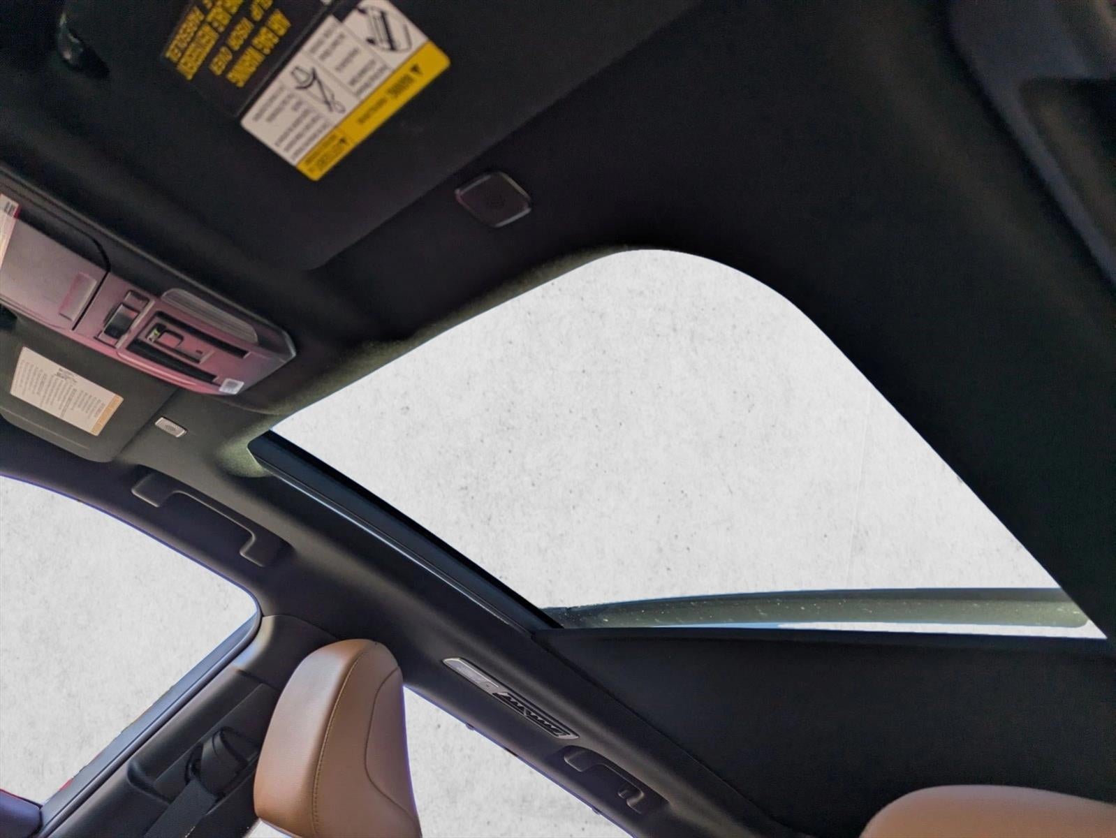 2024 Toyota Highlander Hybrid Platinum AWD (Natl)