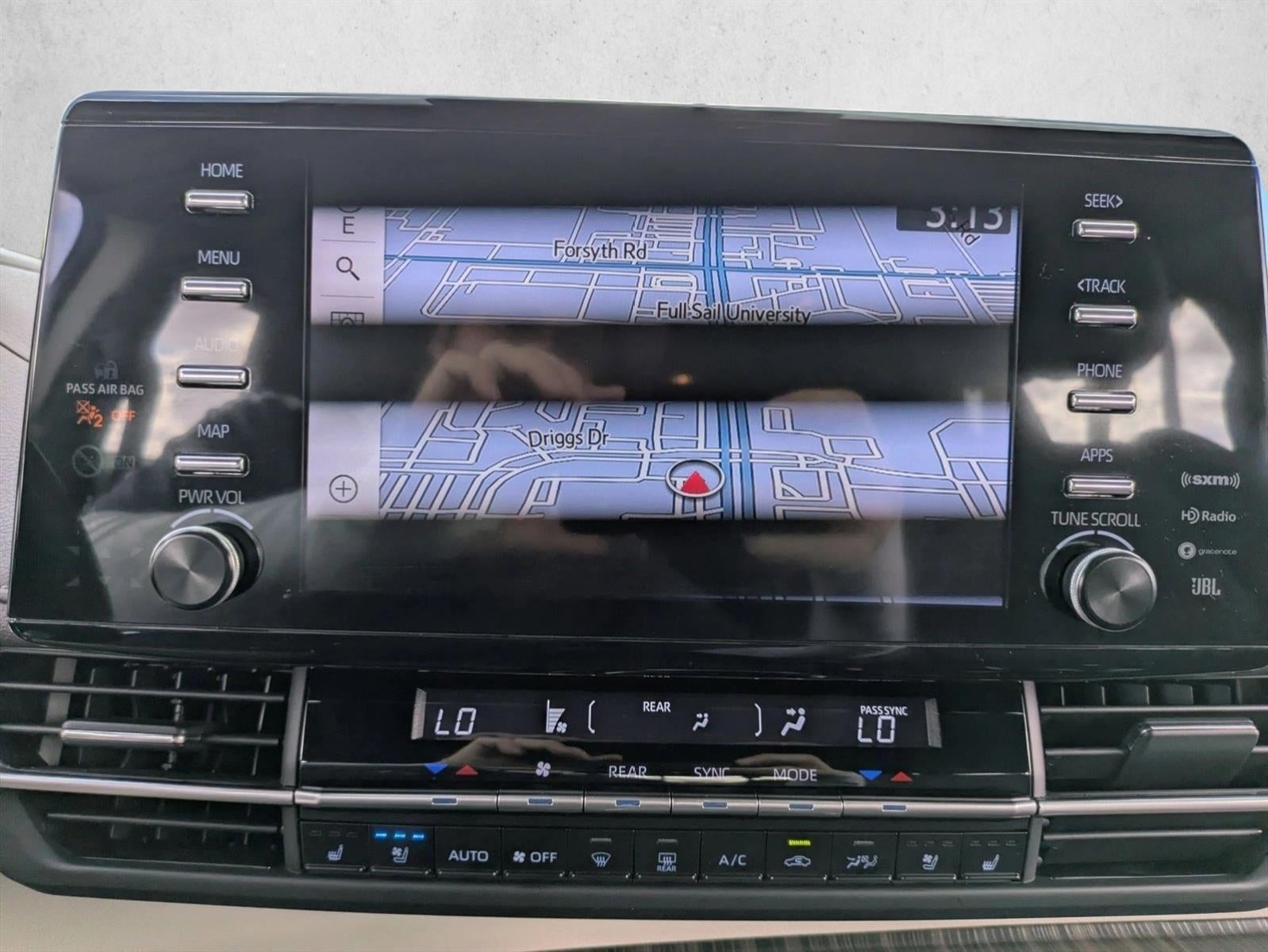 2023 Toyota Sienna Platinum FWD 7-Passenger (Natl)