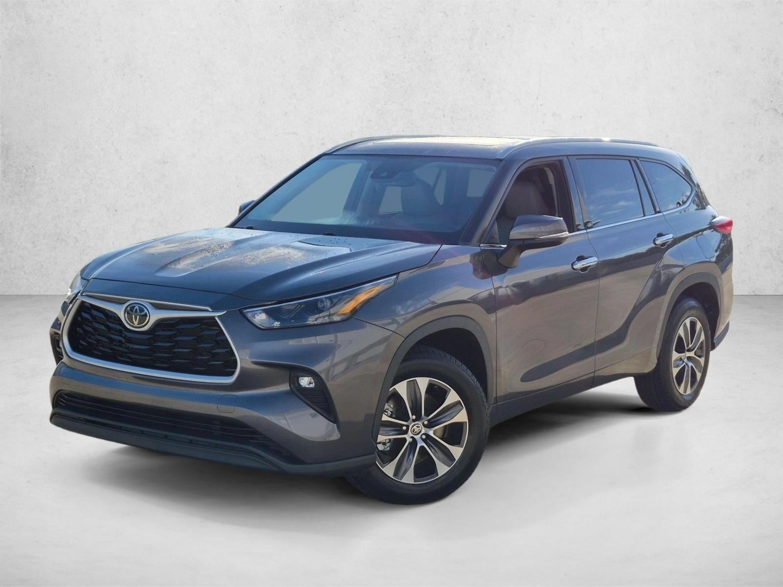 2022 Toyota Highlander XLE FWD (Natl) Miami FL | AutoNation