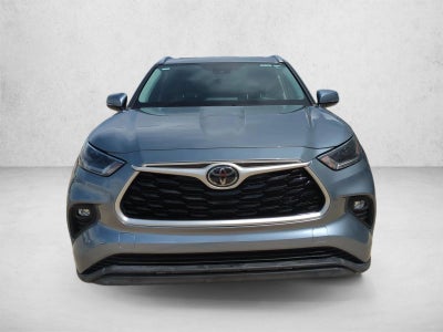 2021 Toyota Highlander XLE FWD (Natl)