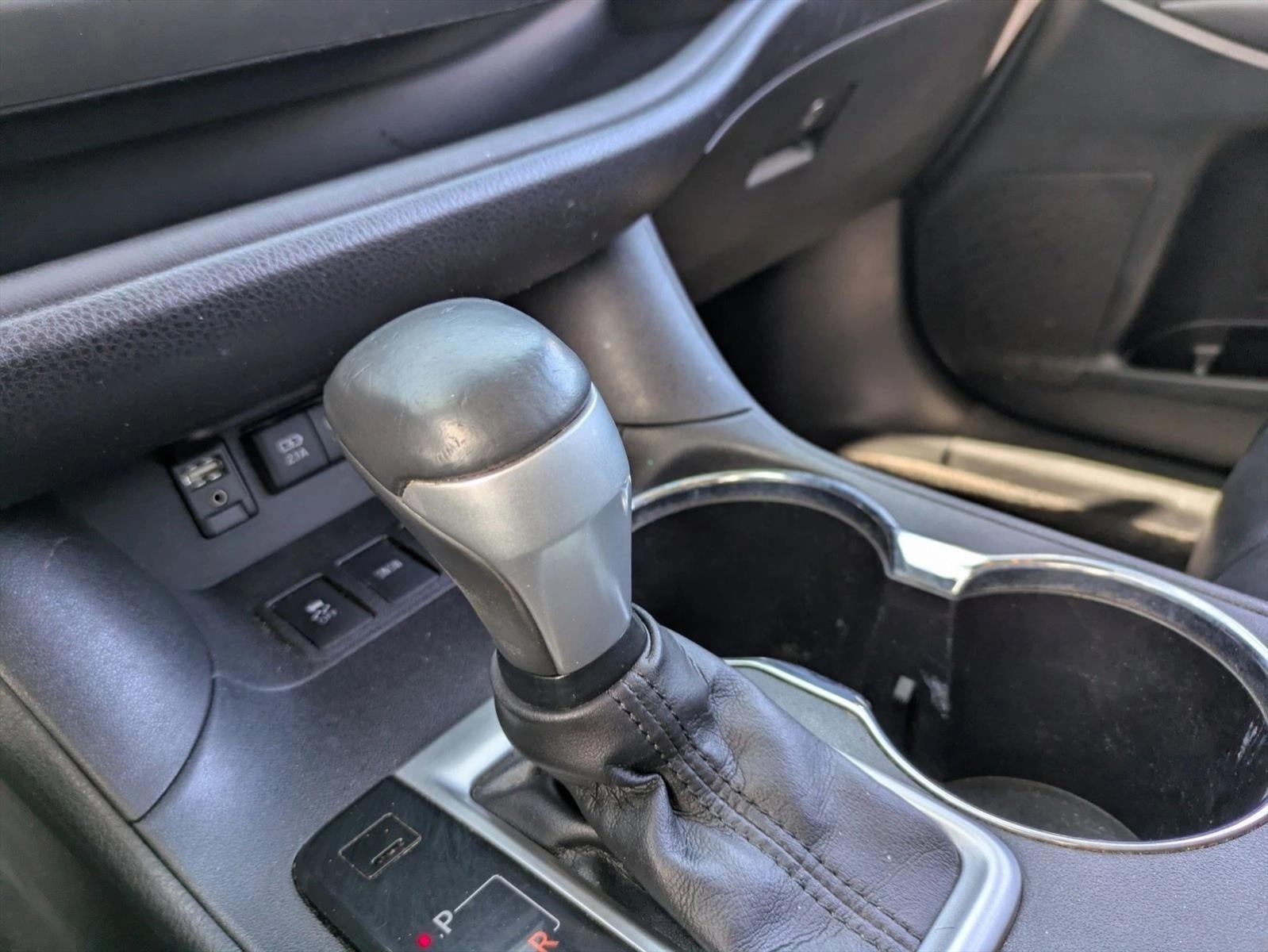 2017 Toyota Highlander SE V6 AWD (Natl)