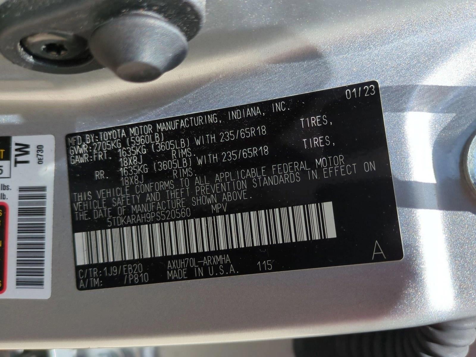 2023 Toyota Highlander Hybrid XLE FWD (Natl)