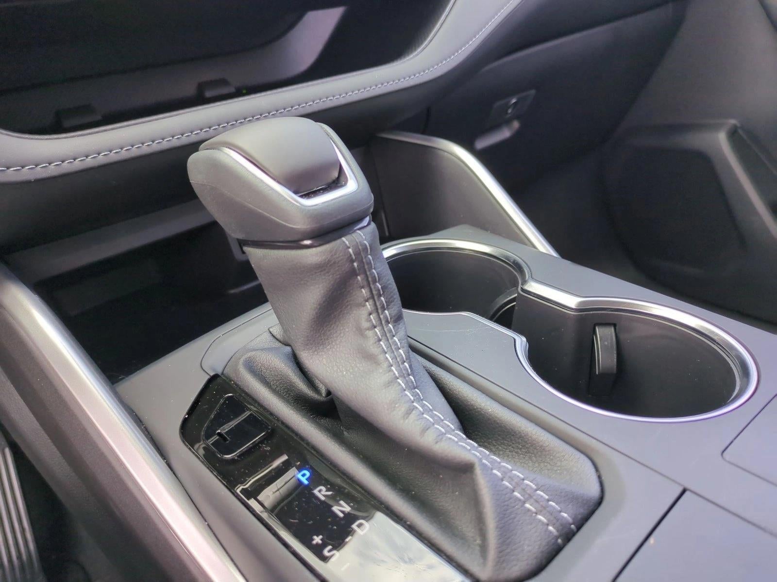 2026 Toyota Highlander Hybrid XLE AWD (Natl)