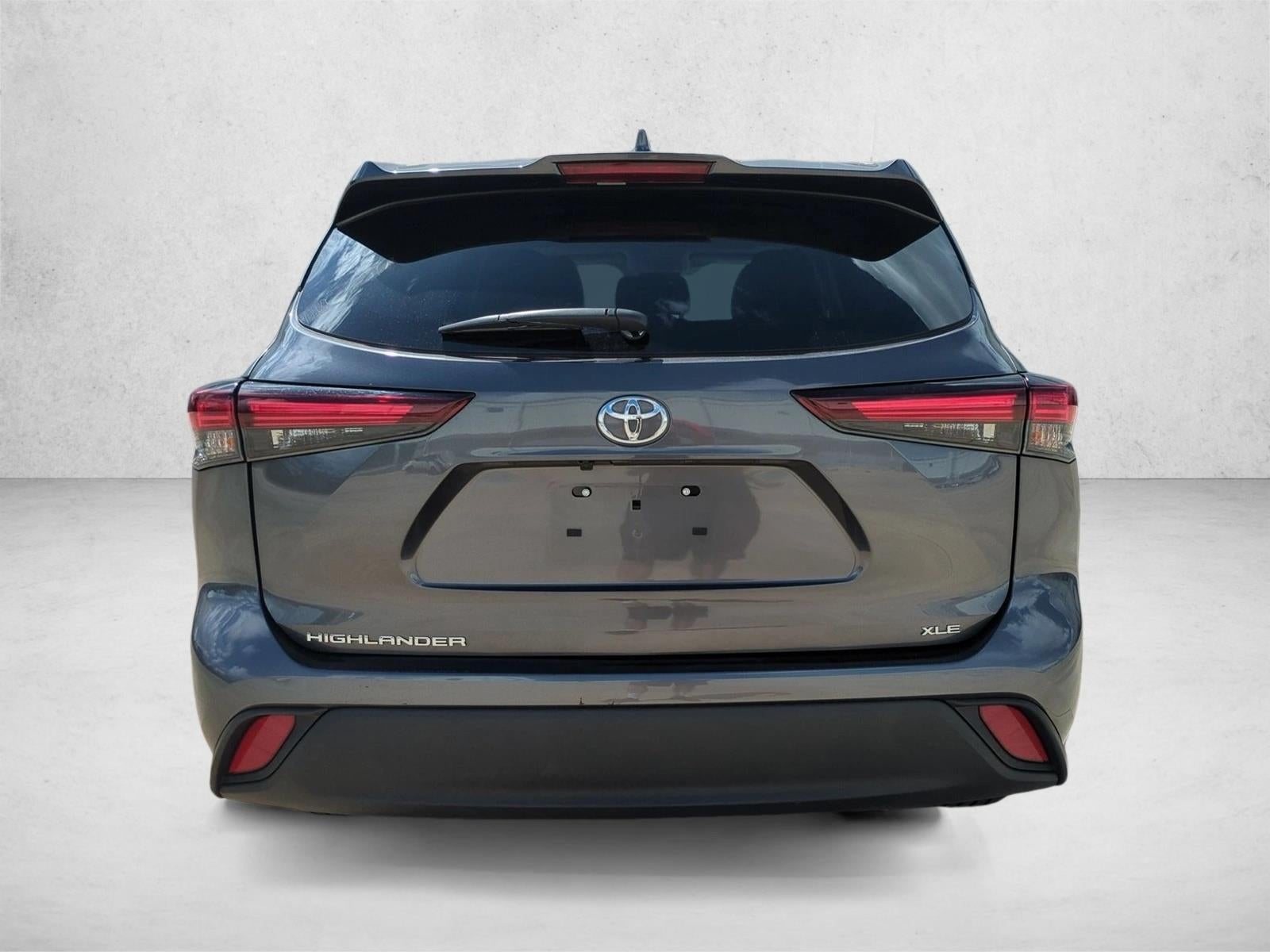 2024 Toyota Highlander XLE FWD (Natl)