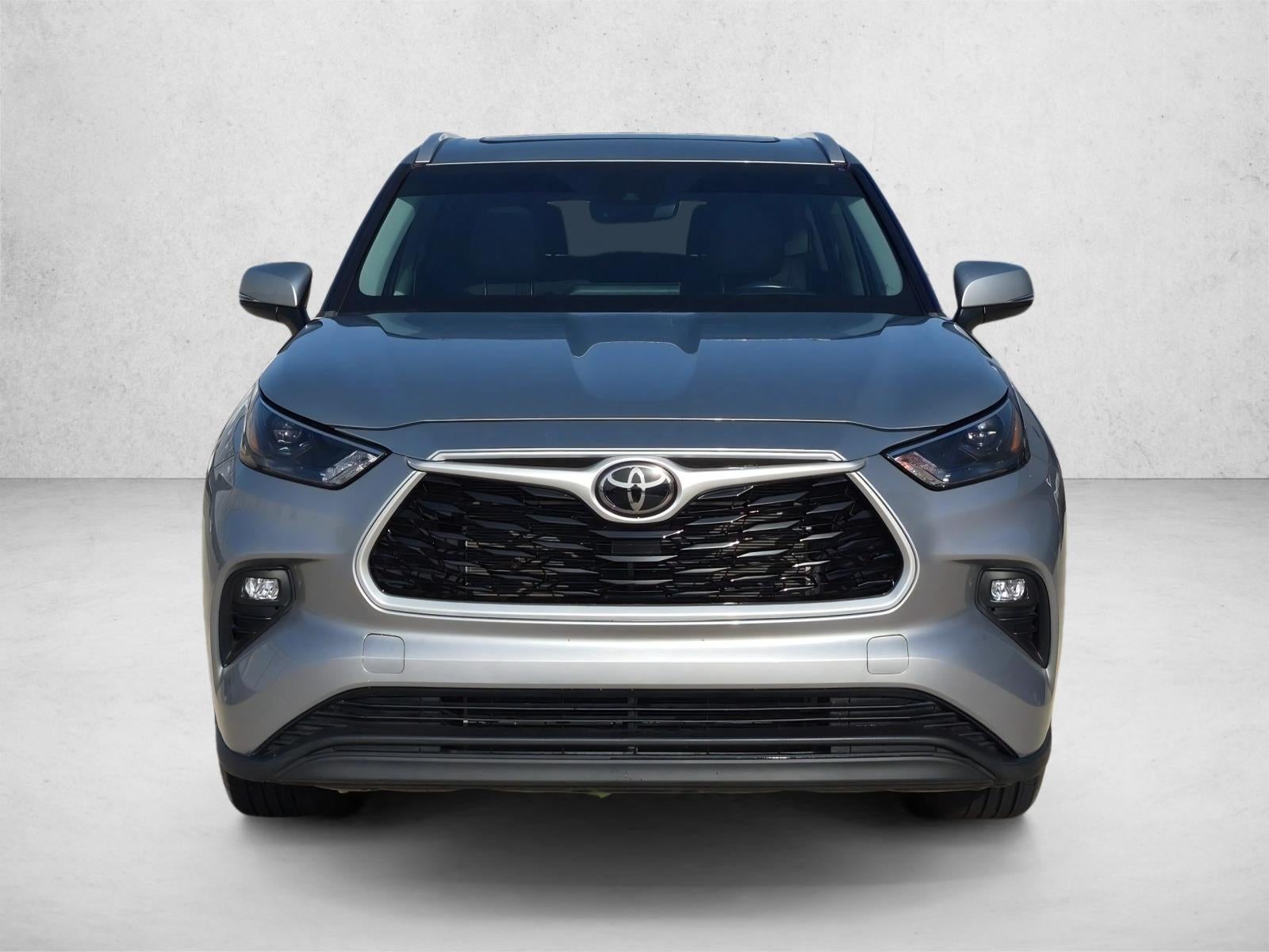 2023 Toyota Highlander XLE FWD (Natl)