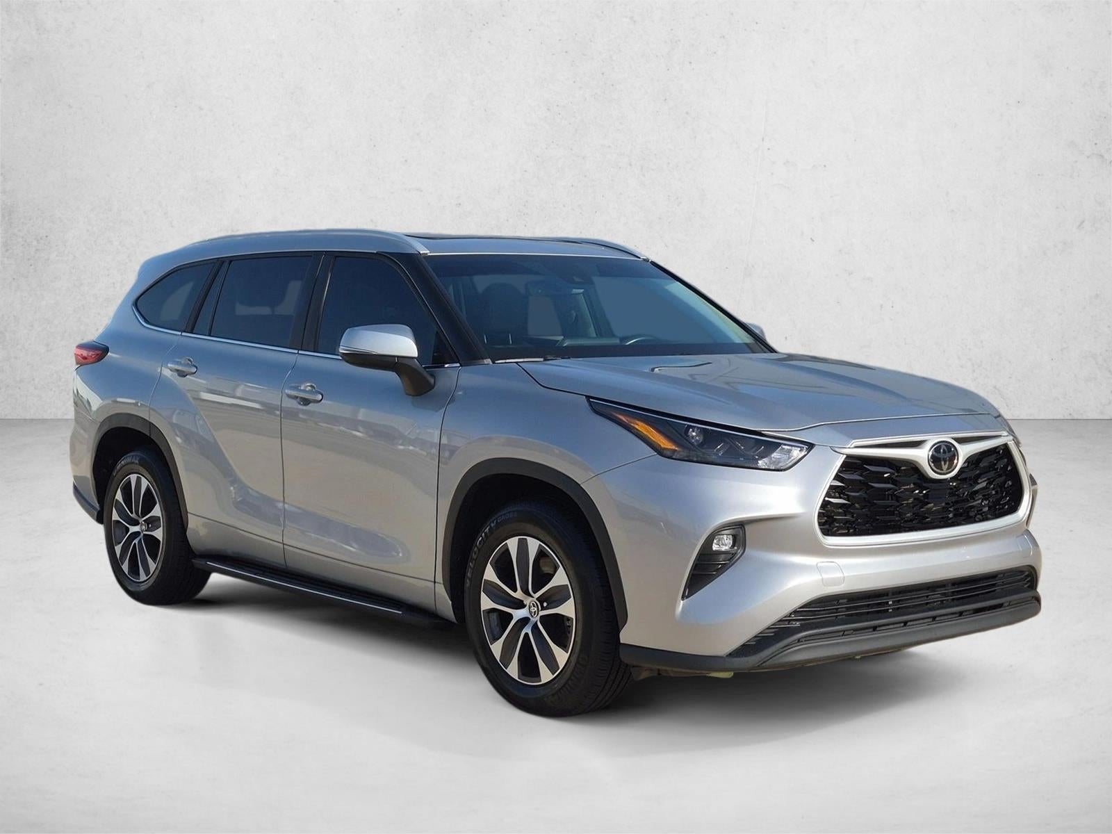 2023 Toyota Highlander XLE FWD (Natl)
