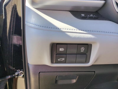 2023 Toyota Highlander XLE FWD (Natl)