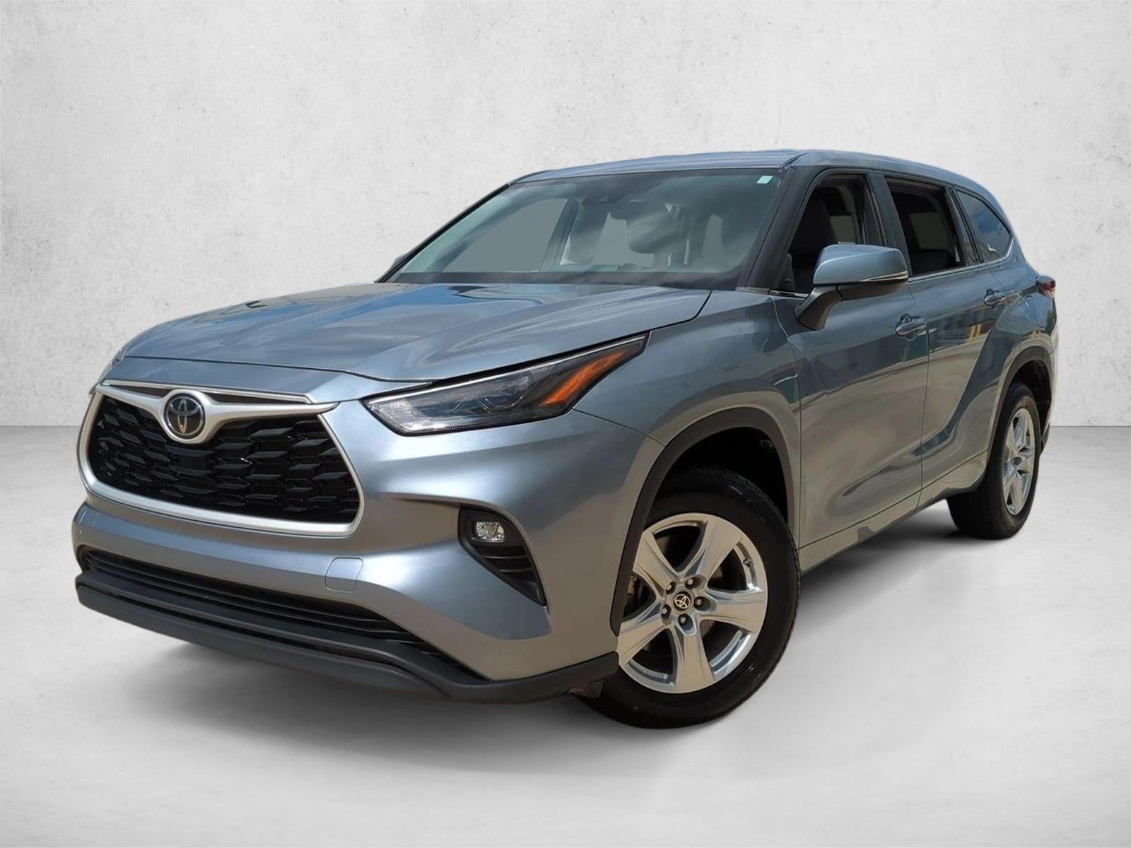 2024 Toyota Highlander LE FWD (GS)