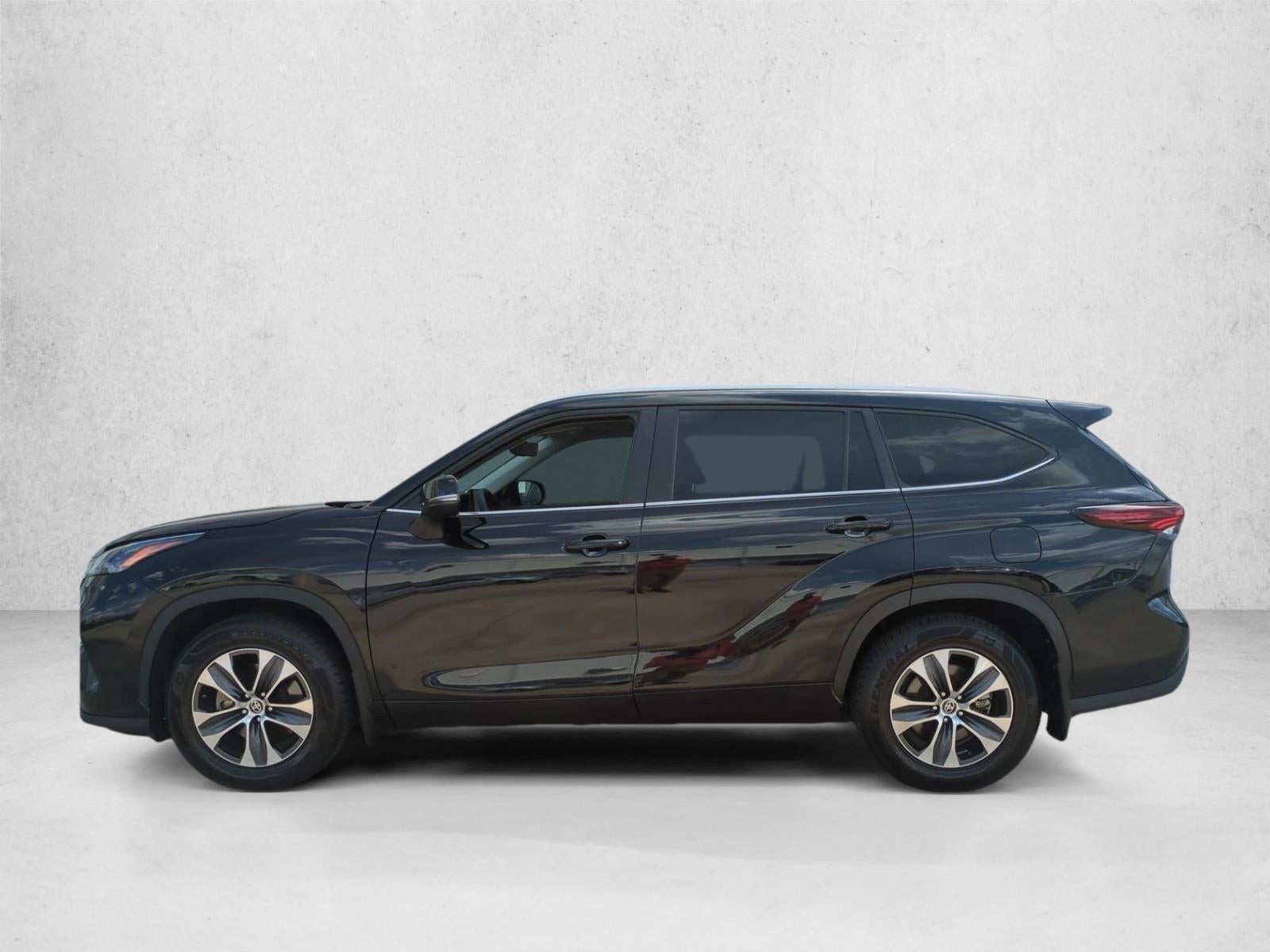 2024 Toyota Highlander XLE FWD (Natl)