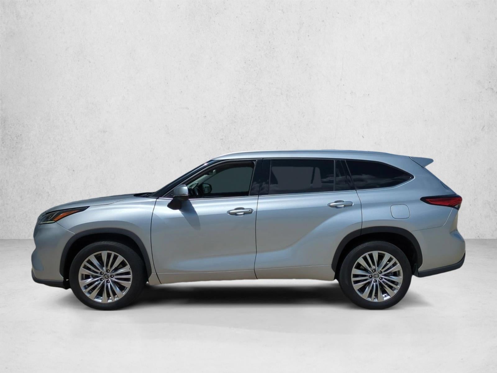 2023 Toyota Highlander Platinum FWD (Natl)