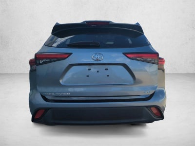 2023 Toyota Highlander XLE FWD (Natl)