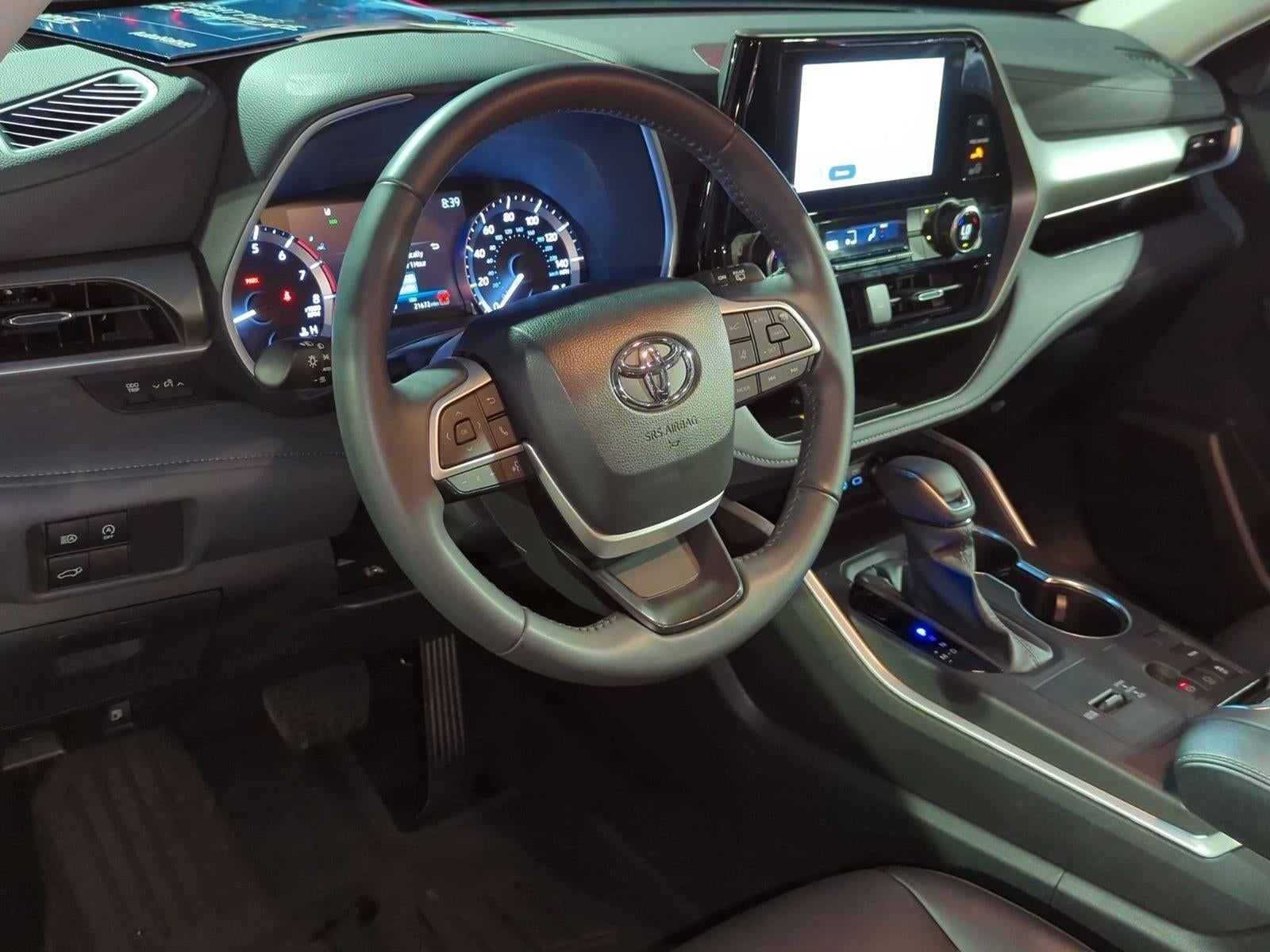 2024 Toyota Highlander XLE FWD (Natl)