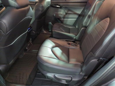 2024 Toyota Highlander XLE FWD (Natl)