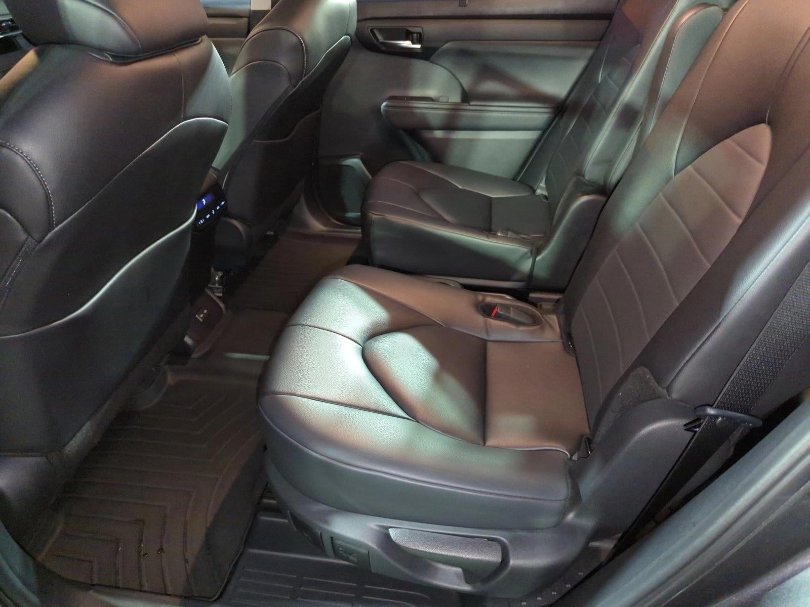 2024 Toyota Highlander XLE FWD (Natl)