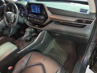 2024 Toyota Highlander XLE FWD (Natl)