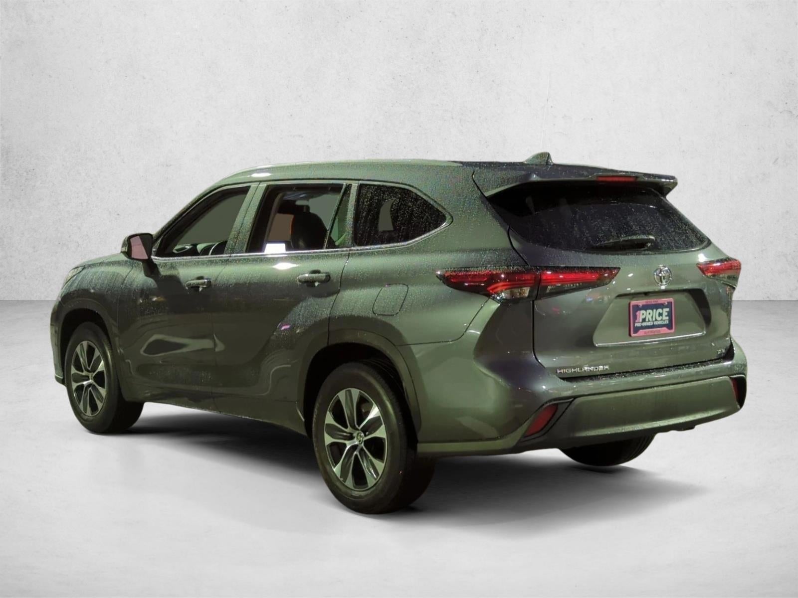 2024 Toyota Highlander XLE FWD (Natl)