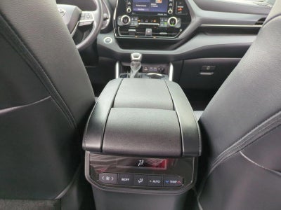 2022 Toyota Highlander XSE FWD (Natl)