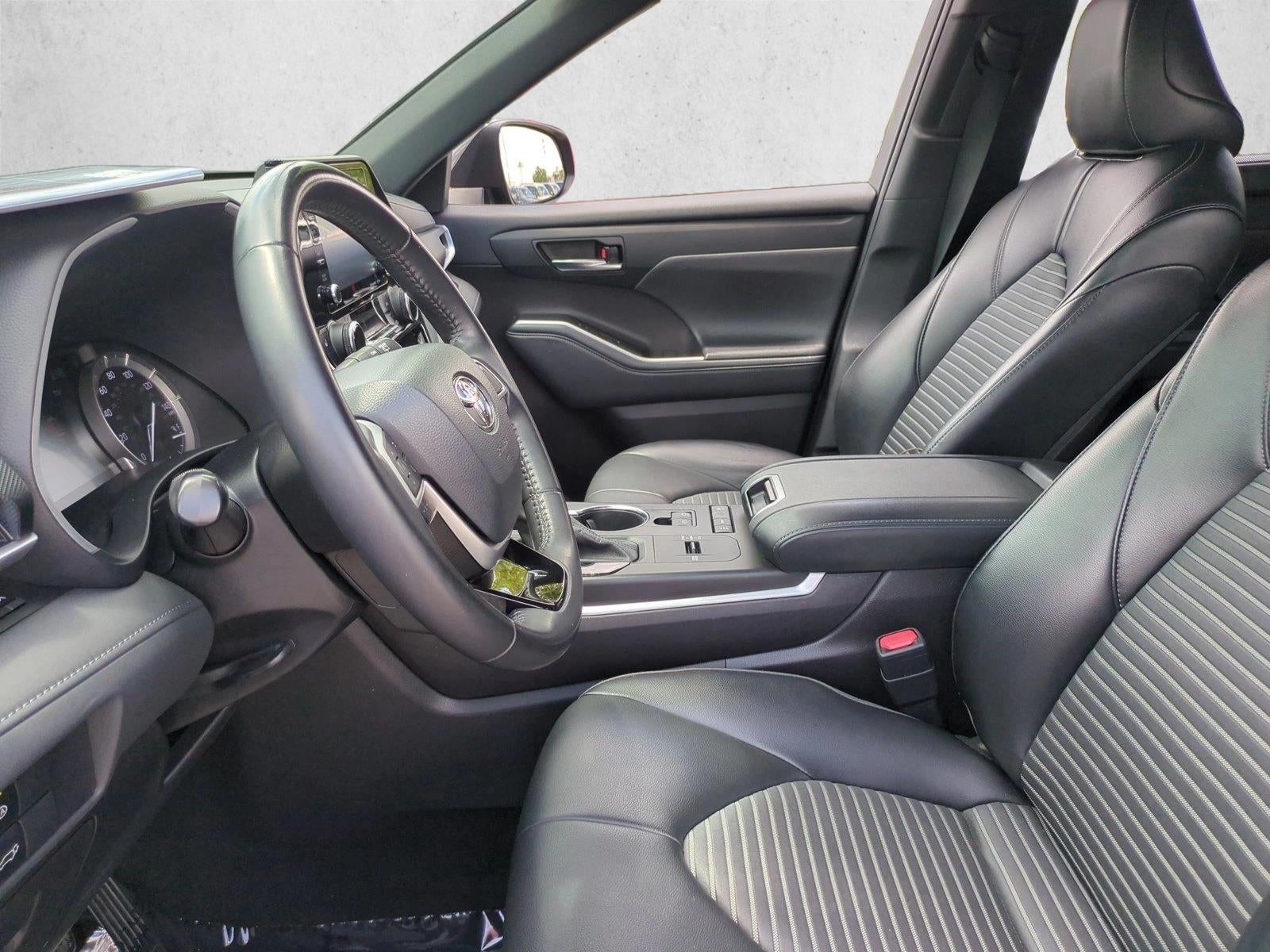 2022 Toyota Highlander XSE FWD (Natl)
