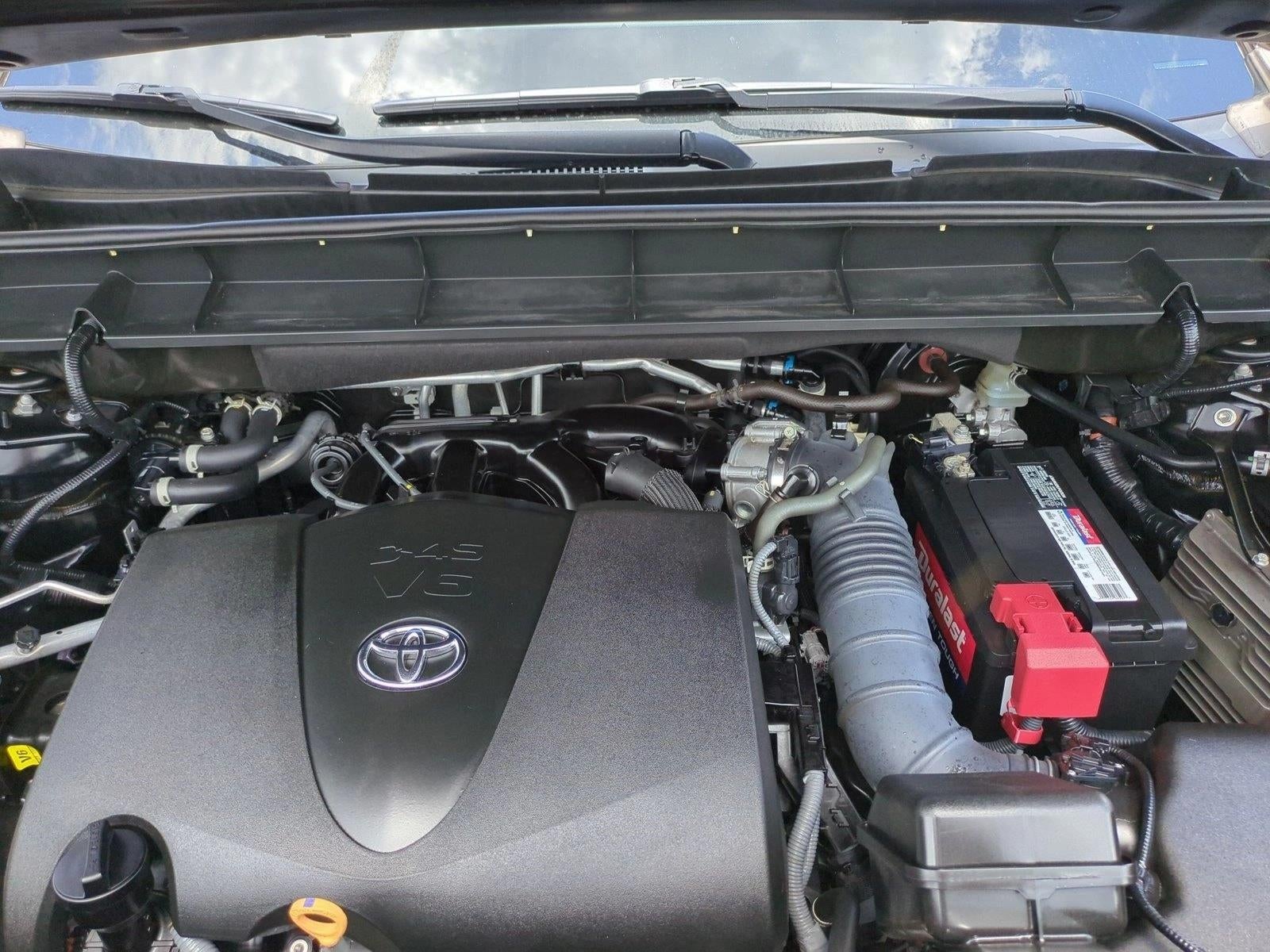 2022 Toyota Highlander XSE FWD (Natl)
