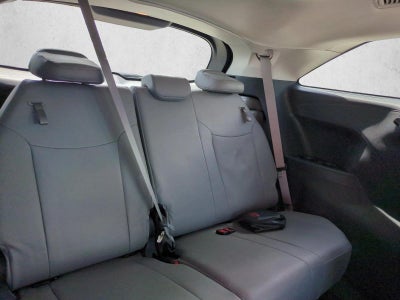 2025 Toyota Sienna XLE FWD 8-Passenger (Natl)