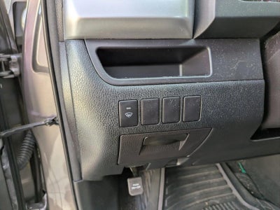 2016 Toyota Highlander FWD 4dr I4 LE (Natl)