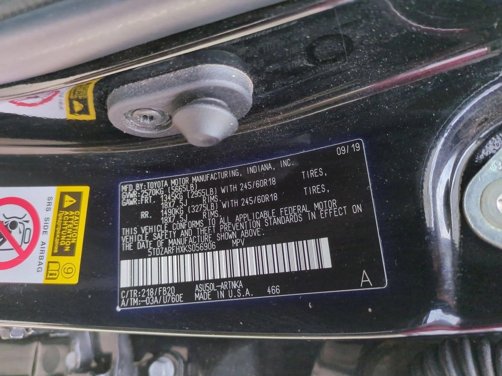 2019 Toyota Highlander LE I4 FWD (Natl)