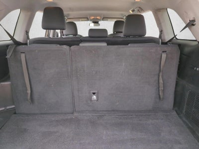 2019 Toyota Highlander LE I4 FWD (Natl)