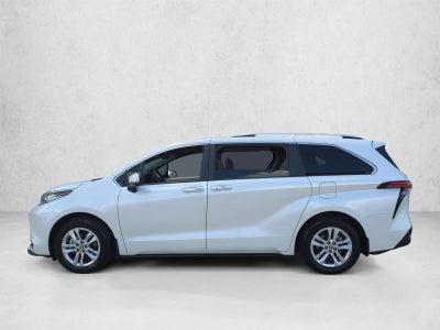 2024 Toyota Sienna Limited FWD 7-Passenger (Natl)