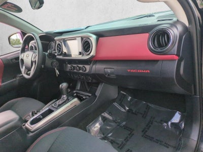 2017 Toyota Tacoma SR5 Double Cab 5' Bed V6 4x2 AT (GS)