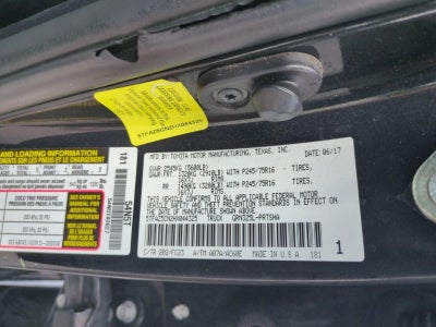 2017 Toyota Tacoma SR5 Double Cab 5' Bed V6 4x2 AT (GS)