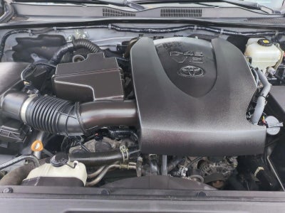 2021 Toyota Tacoma 4WD 4WD TRD Off Road Double Cab 5' Bed V6 AT (Natl)