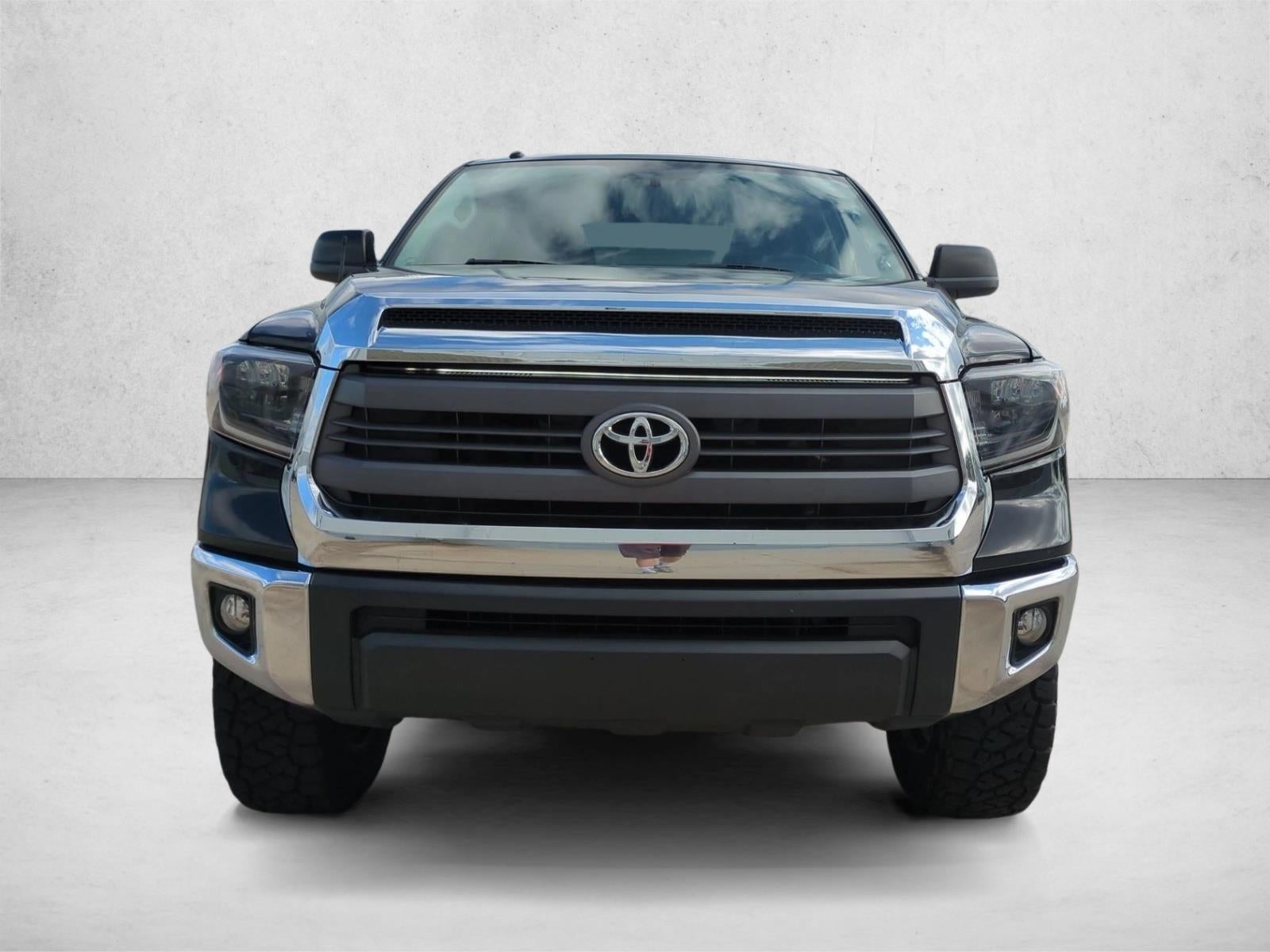 2014 Toyota Tundra 4WD Truck 4WD CrewMax Short Bed 5.7L SR5 (Natl)