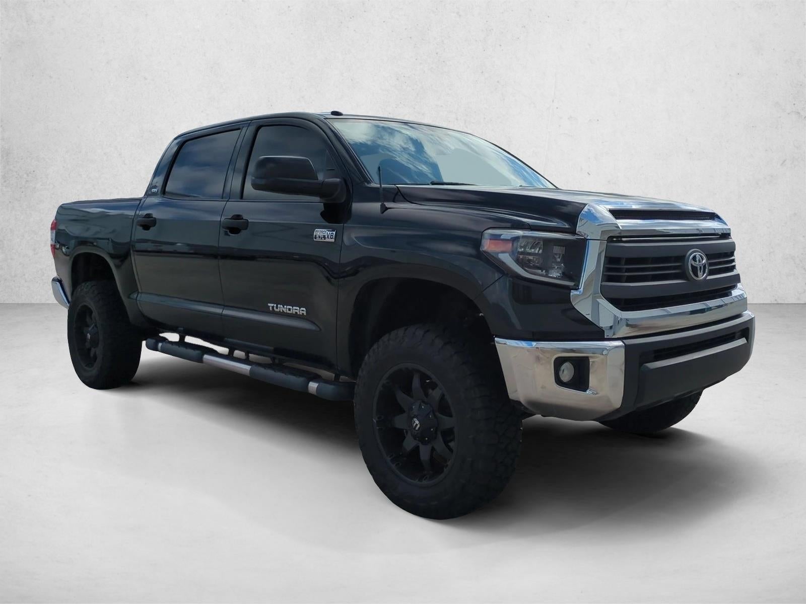 2014 Toyota Tundra 4WD Truck 4WD CrewMax Short Bed 5.7L SR5 (Natl)
