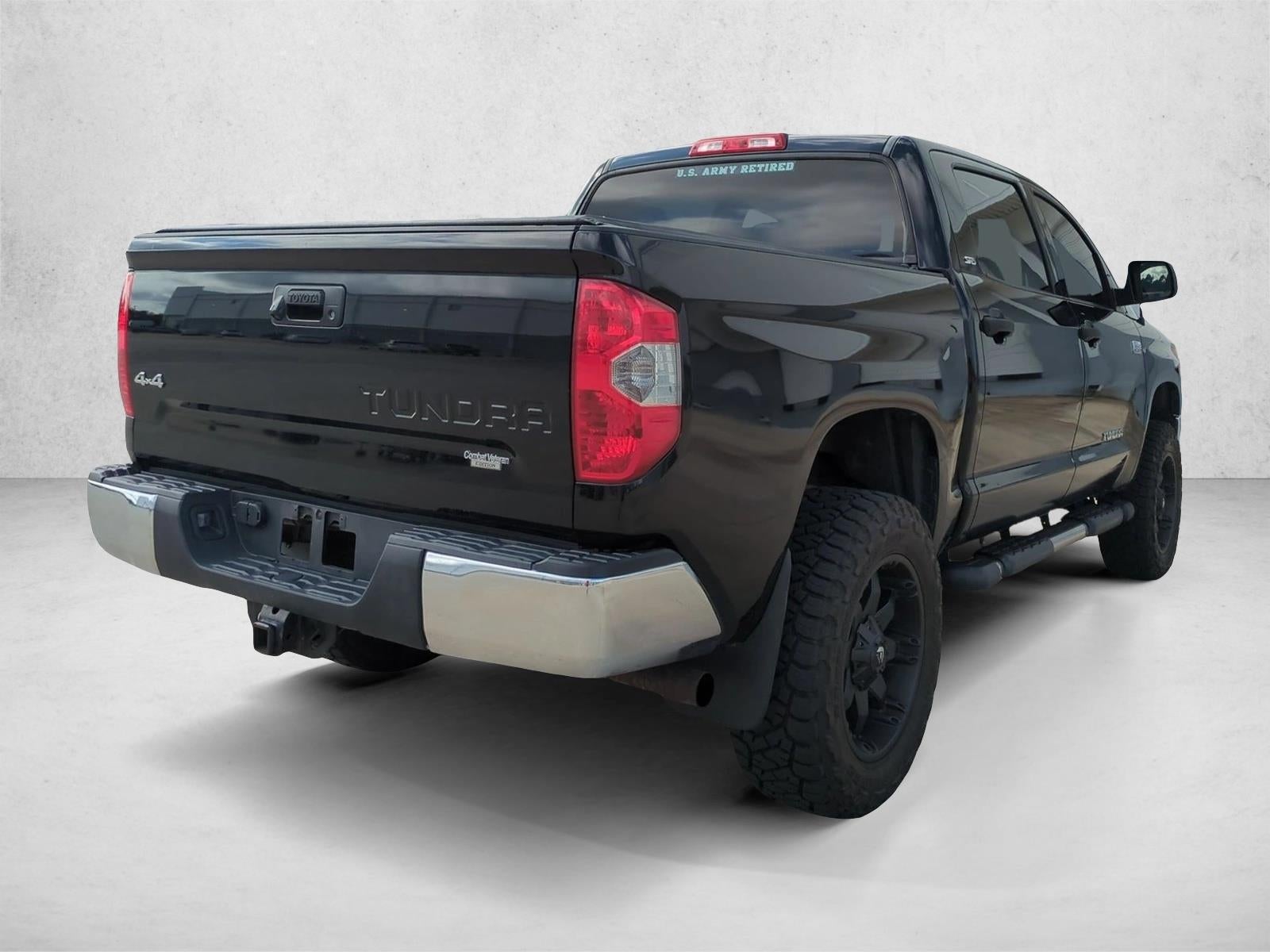 2014 Toyota Tundra 4WD Truck 4WD CrewMax Short Bed 5.7L SR5 (Natl)