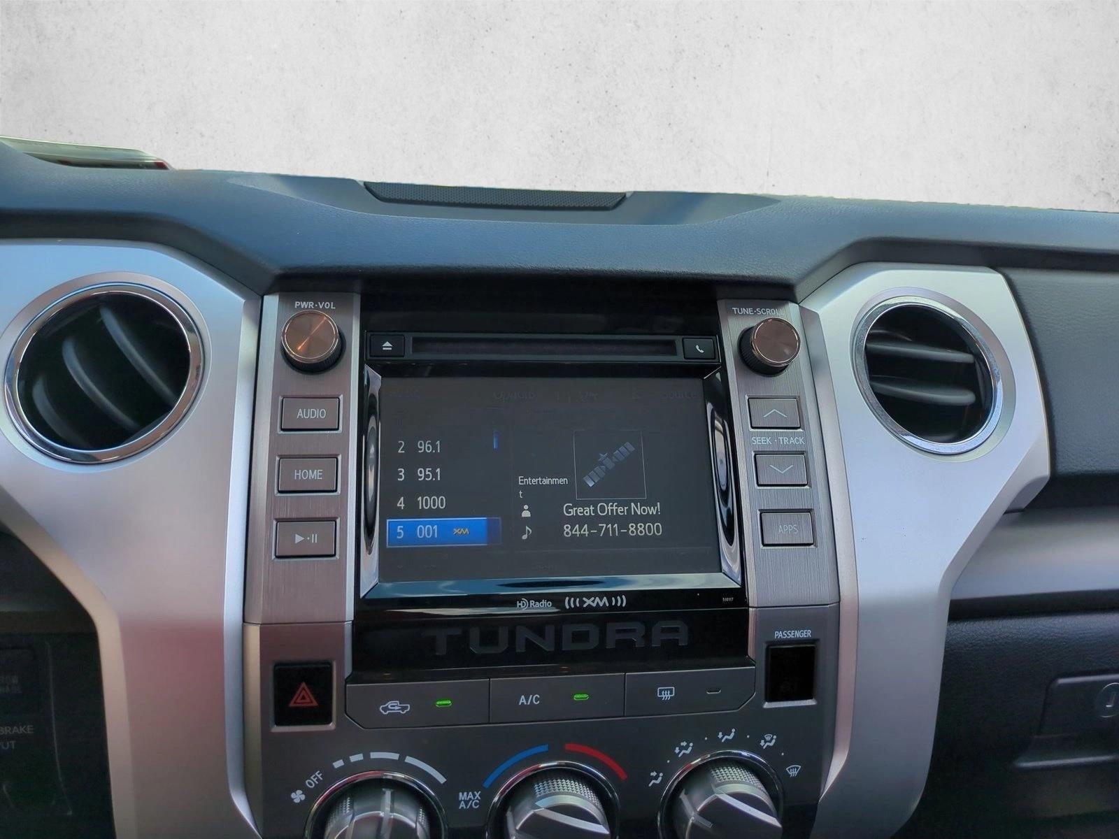 2017 Toyota Tundra 2WD 2WD SR5 CrewMax 5.5' Bed 5.7L FFV (SE)