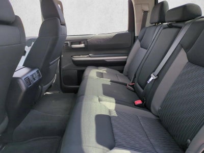 2017 Toyota Tundra 2WD 2WD SR5 CrewMax 5.5' Bed 5.7L FFV (SE)