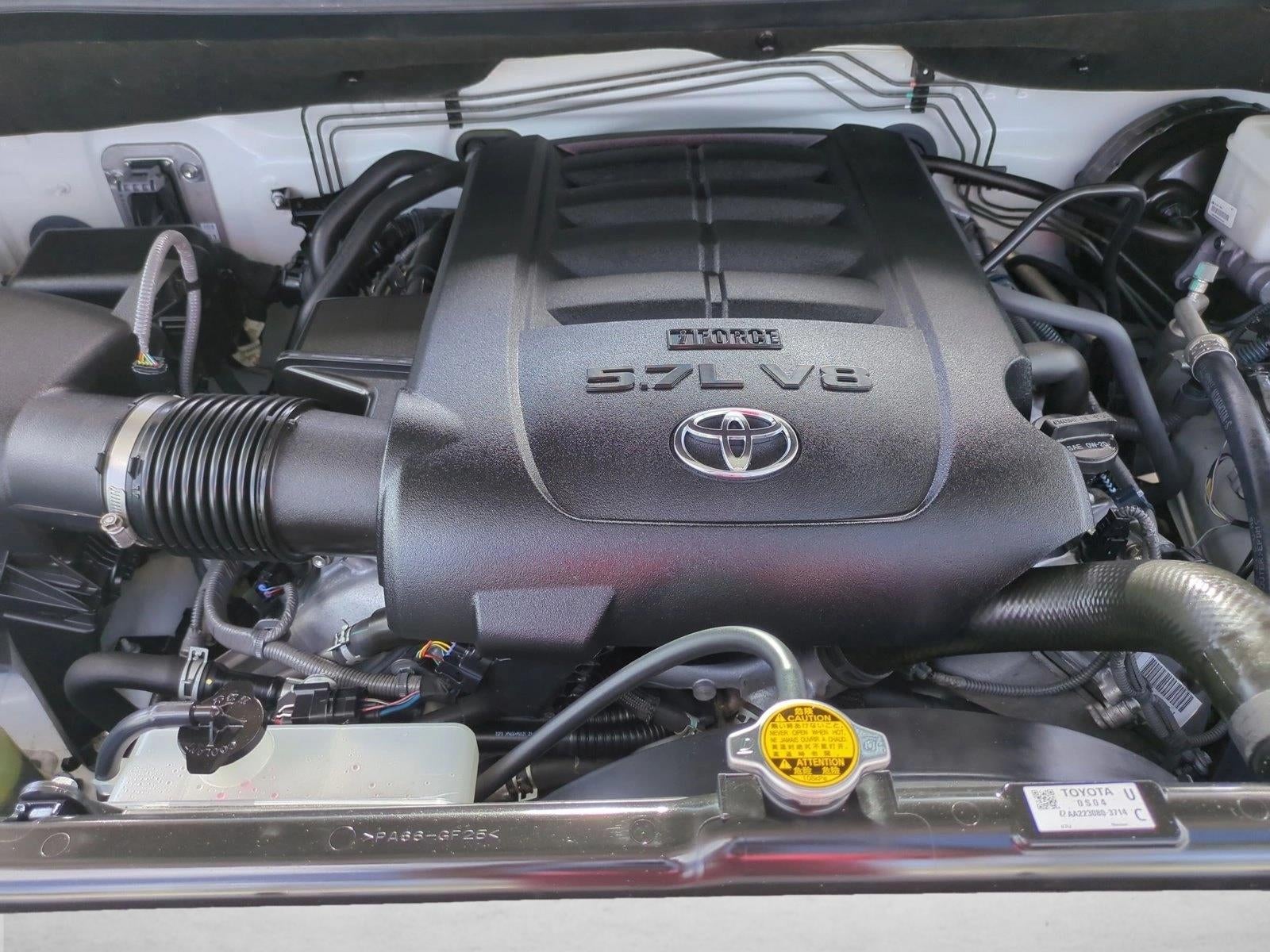 2017 Toyota Tundra 2WD 2WD SR5 CrewMax 5.5' Bed 5.7L FFV (SE)