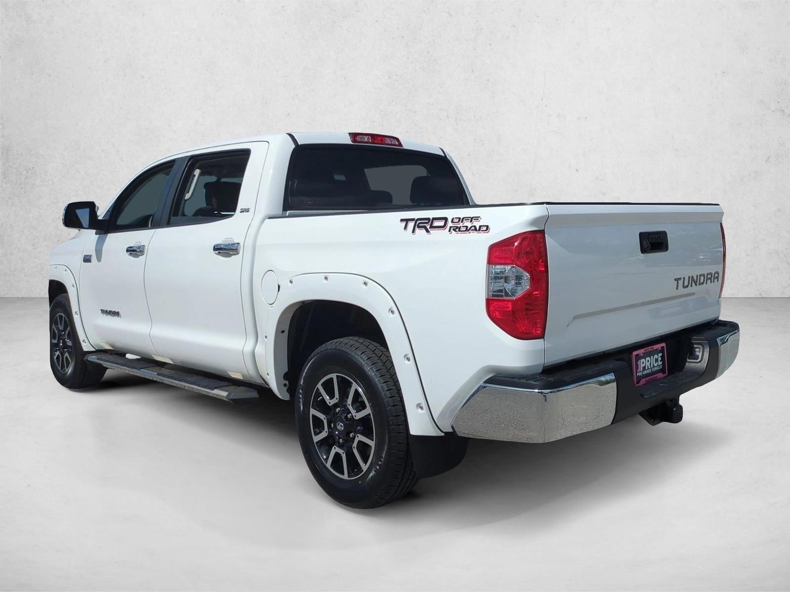 2017 Toyota Tundra 2WD 2WD SR5 CrewMax 5.5' Bed 5.7L FFV (SE)