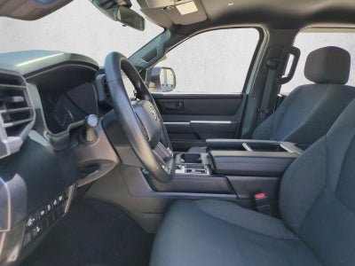 2025 Toyota Tundra 4WD 4WD SR CrewMax 5.5' Bed (Natl)