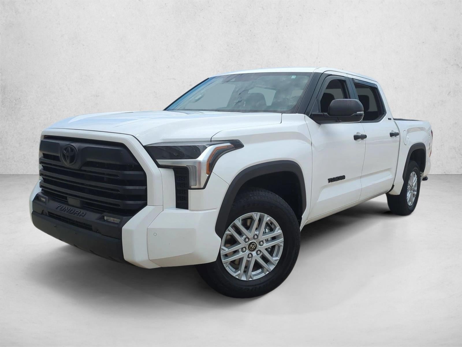 2024 Toyota Tundra 2WD 2WD SR5 CrewMax 5.5' Bed (Natl)