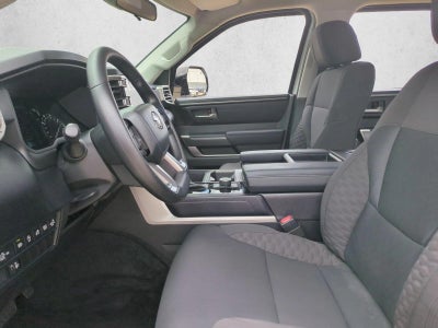 2024 Toyota Tundra 2WD 2WD SR5 CrewMax 5.5' Bed (Natl)