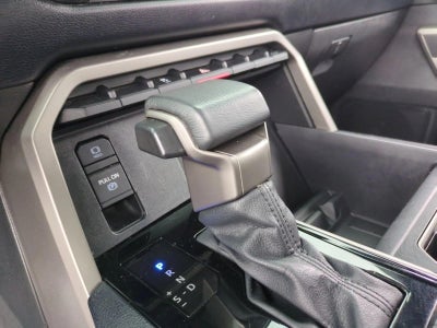 2025 Toyota Tundra 4WD 4WD SR5 CrewMax 5.5' Bed (SE)