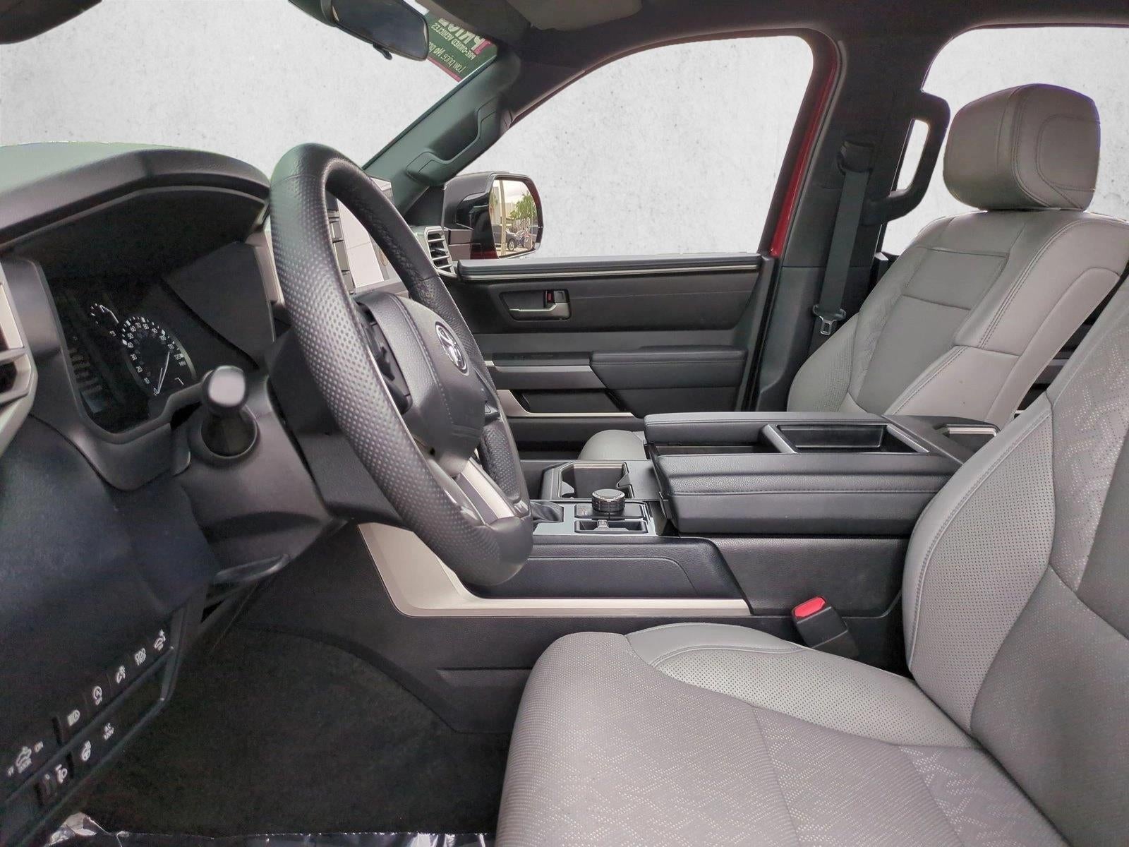 2025 Toyota Tundra 4WD 4WD SR5 CrewMax 5.5' Bed (SE)