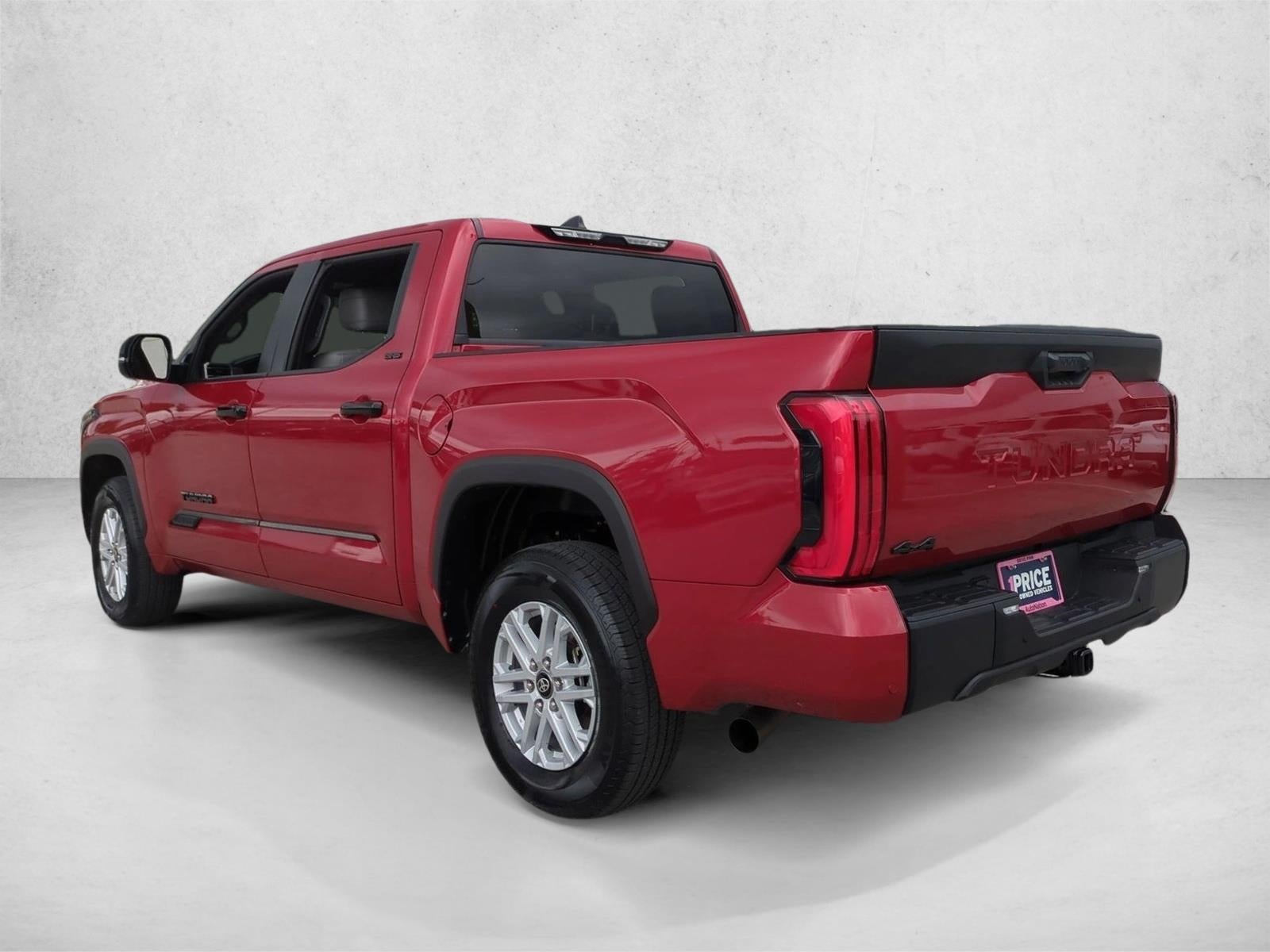 2025 Toyota Tundra 4WD 4WD SR5 CrewMax 5.5' Bed (SE)