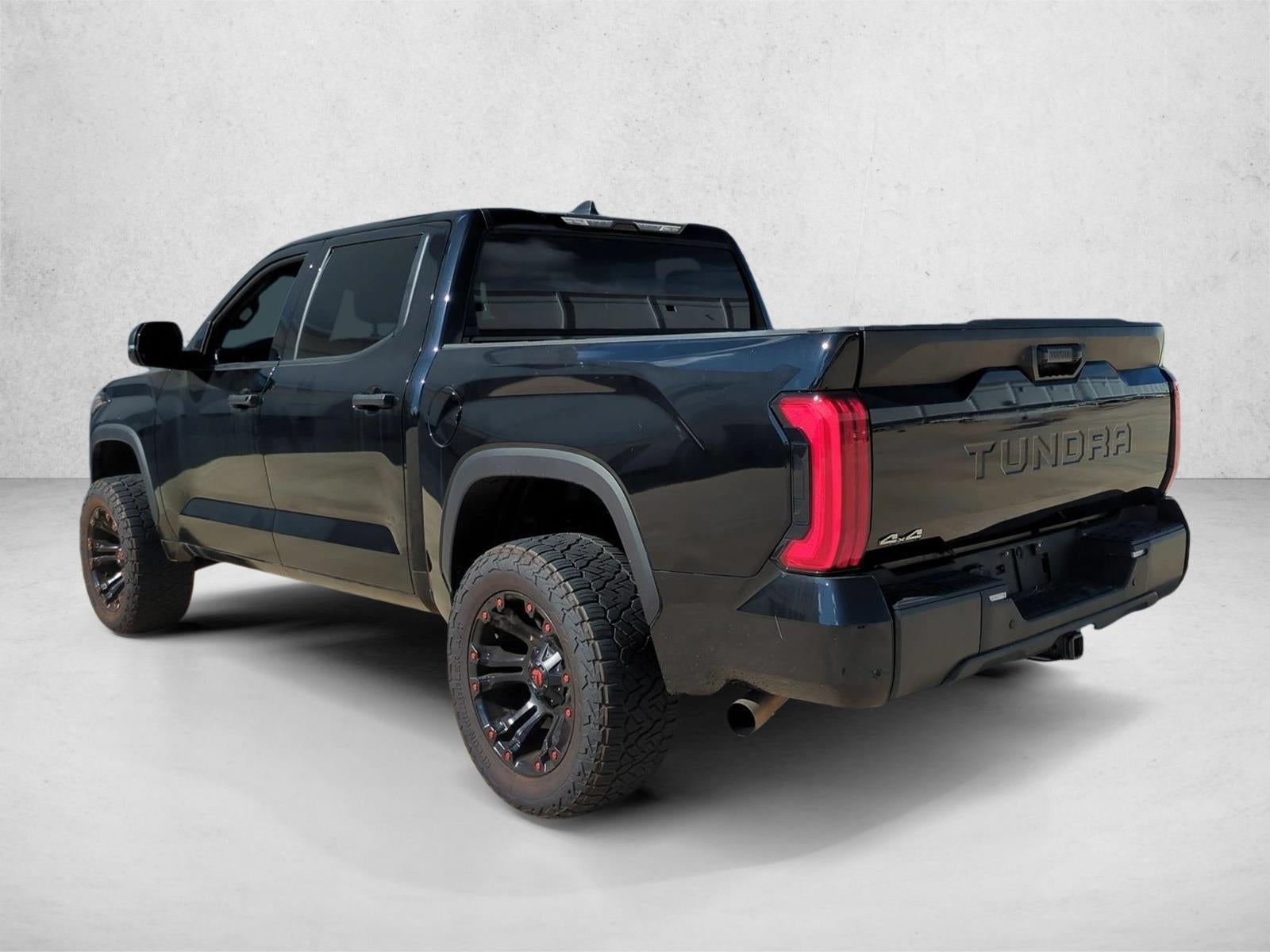 2025 Toyota Tundra 4WD 4WD SR5 CrewMax 5.5' Bed (SE)