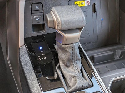 2025 Toyota Tundra 4WD 4WD SR5 CrewMax 5.5' Bed (SE)