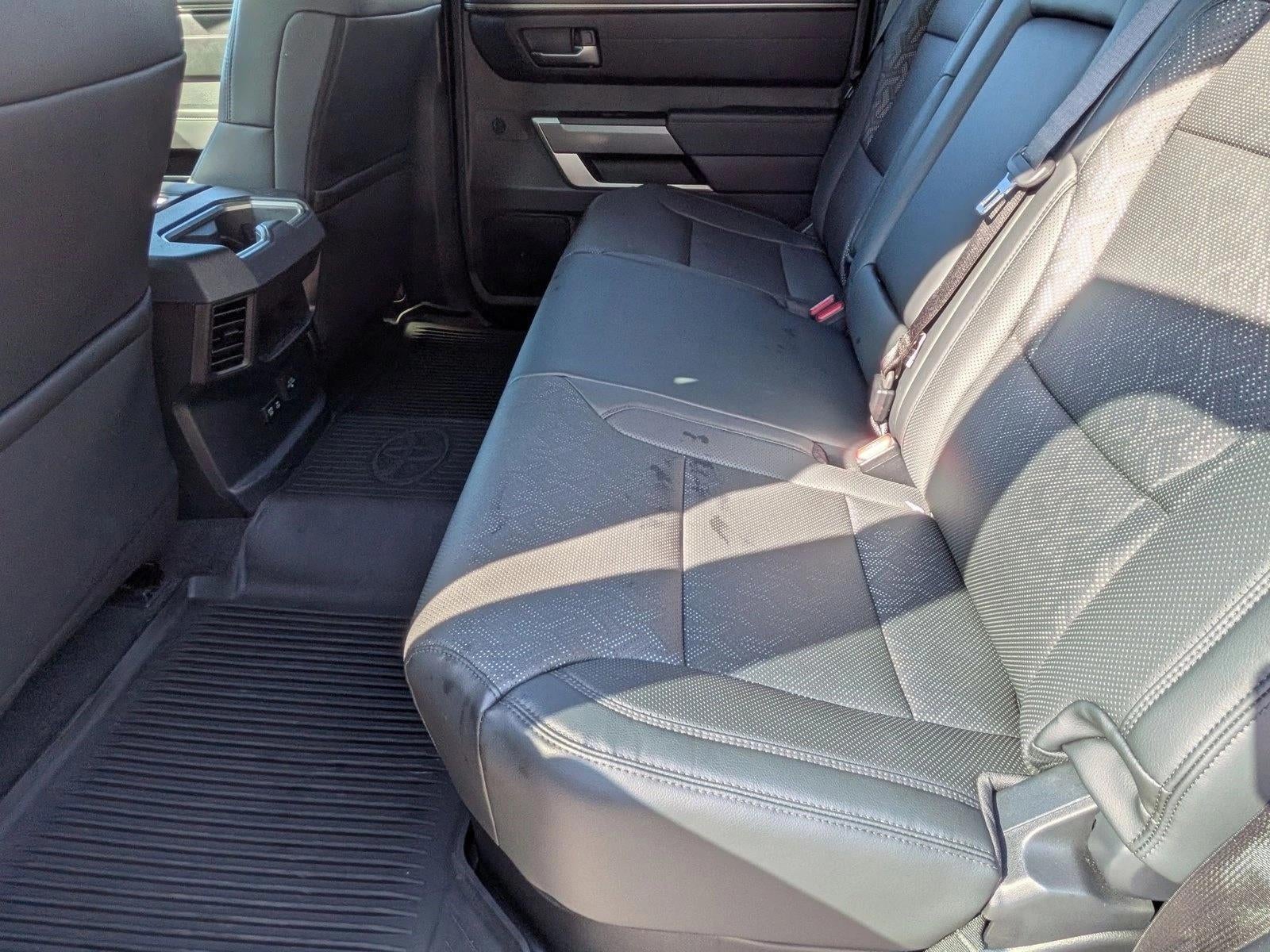 2025 Toyota Tundra 4WD 4WD SR5 CrewMax 5.5' Bed (SE)